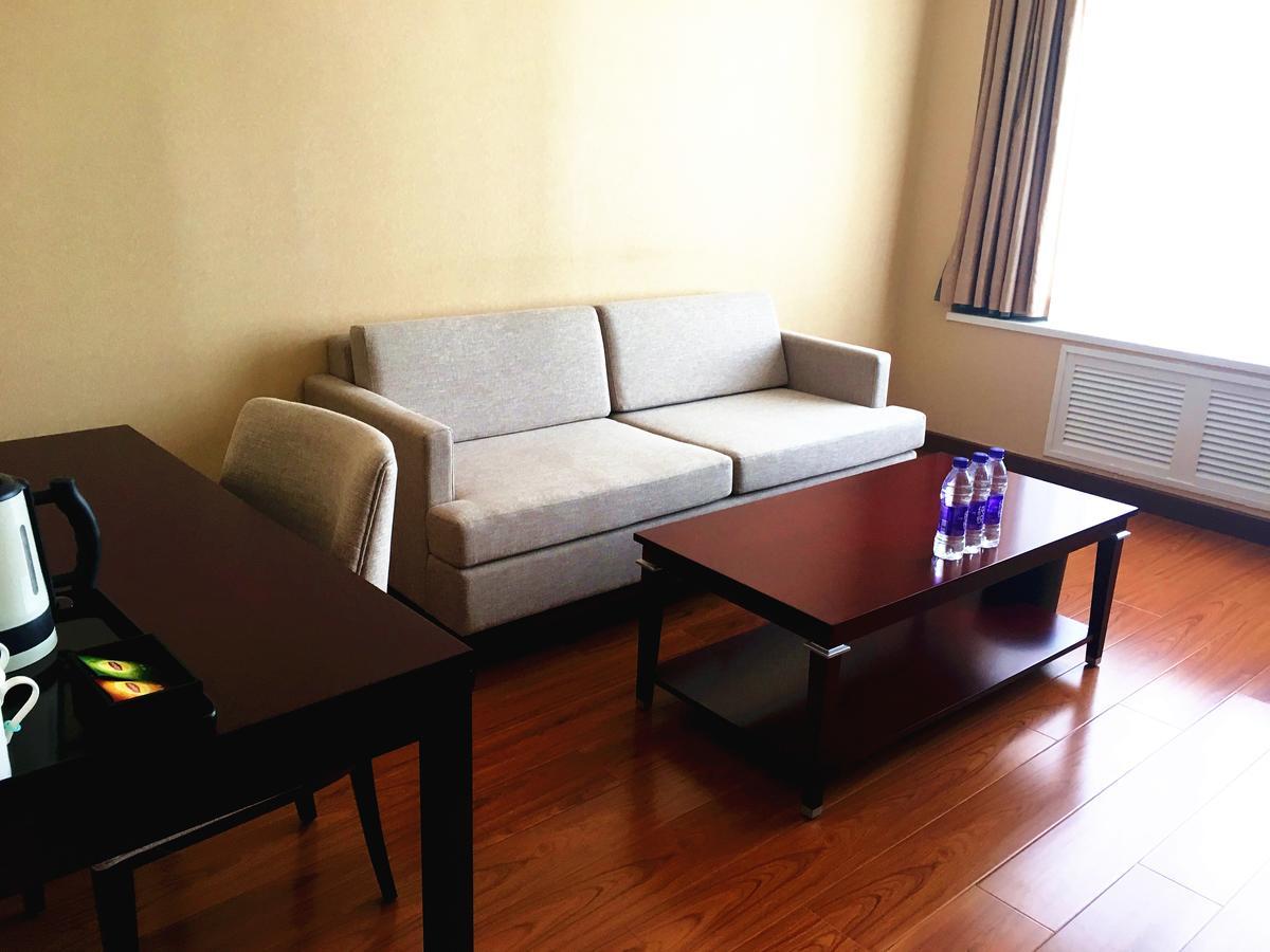Yanshan Hotel Beijing Exterior photo