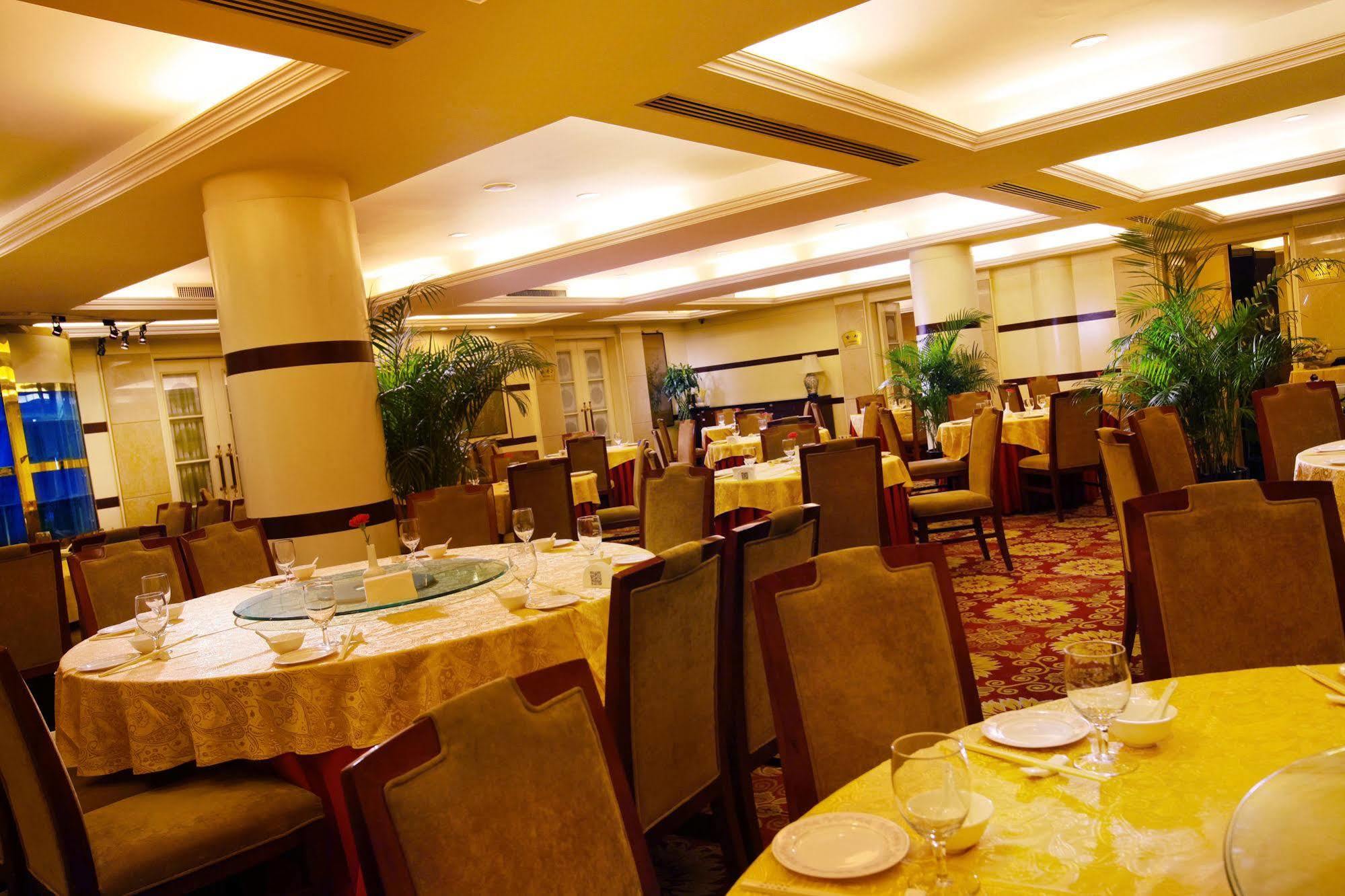 Yanshan Hotel Beijing Exterior photo